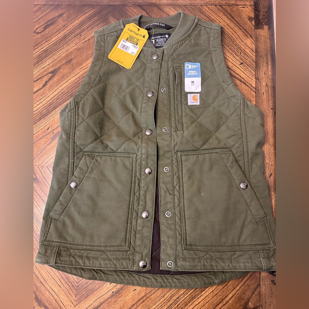 Brand new Women’s XS Green Carhartt Vest